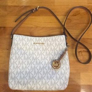 MICHAEL KORS large purse.